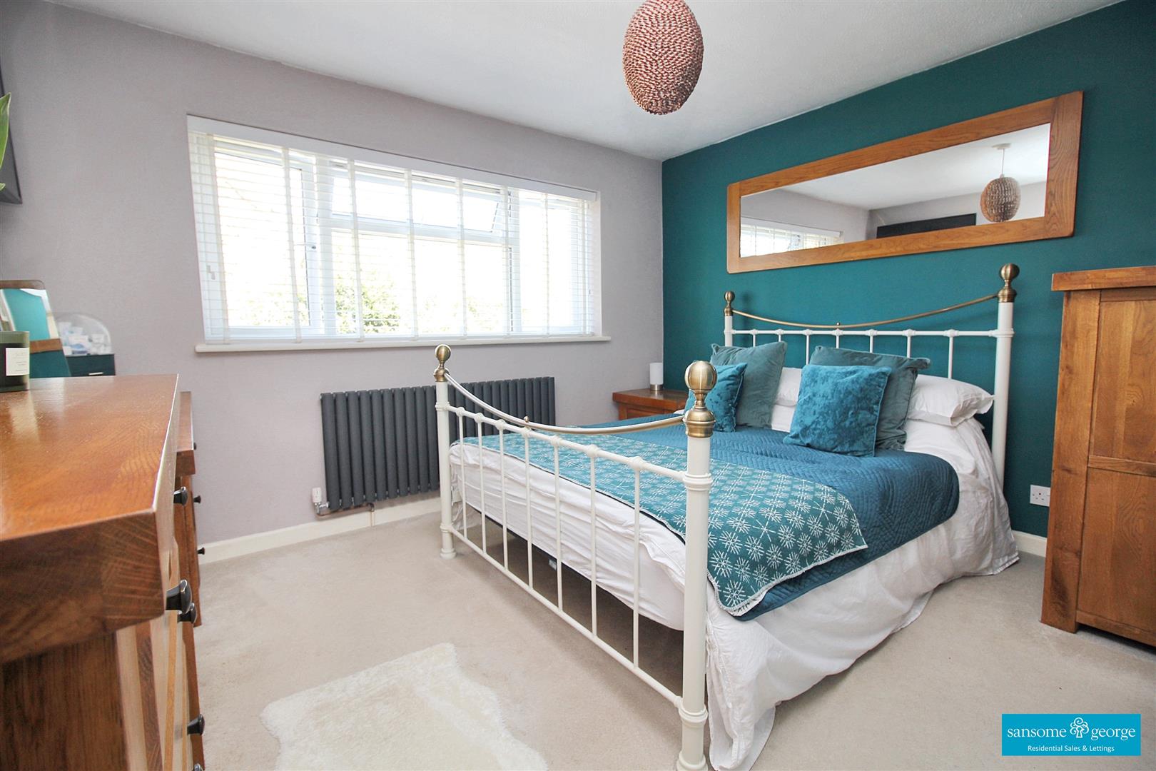 Larissa Close, Tilehurst, Reading